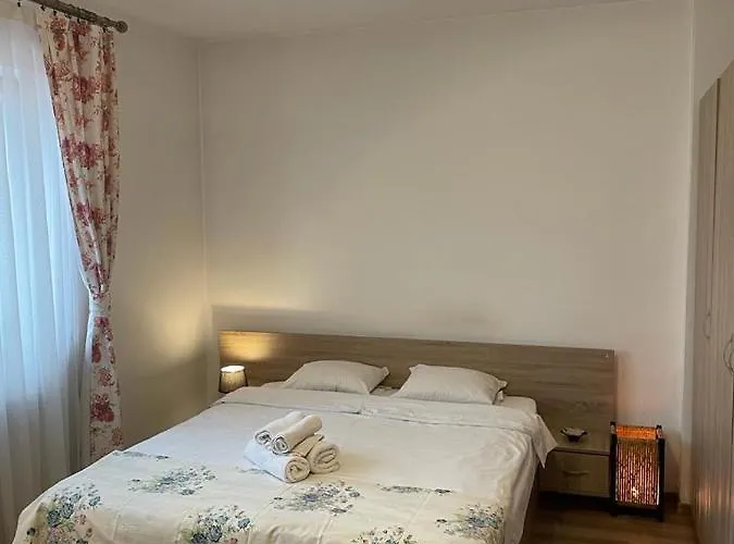 Апартаменти O Sole Mio Бухарест